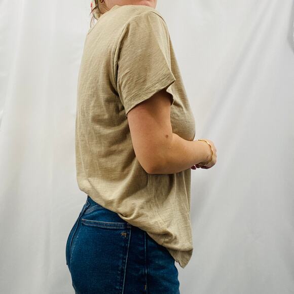 Icebreaker L Merino Wool Tan Crewneck tee - Picture 3 of 6